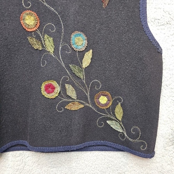 Artclothes Jennifer Sly Kirk Wool Vest Women's S M Black Floral Heart Embroidery - Picture 3 of 11